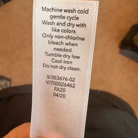 Athleta Black Wander Stash Skinny Pants - Picture 9 of 9